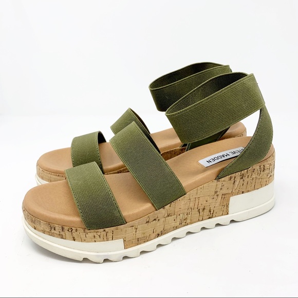 Steve Madden Shoes - Steve Madden Bandi wedge Sandal